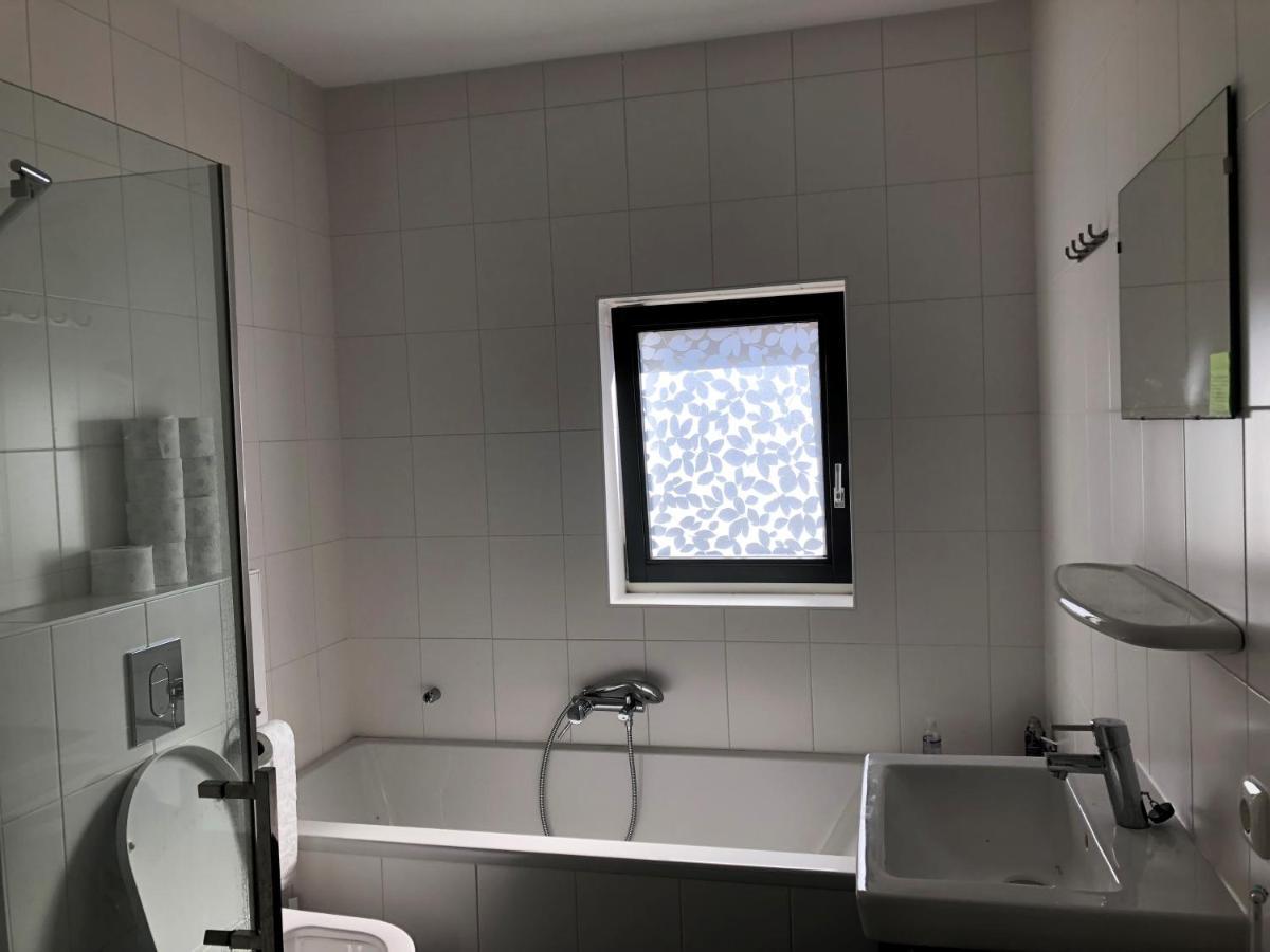B&B Twiske Zuid, Amsterdam Free Parking Exterior photo